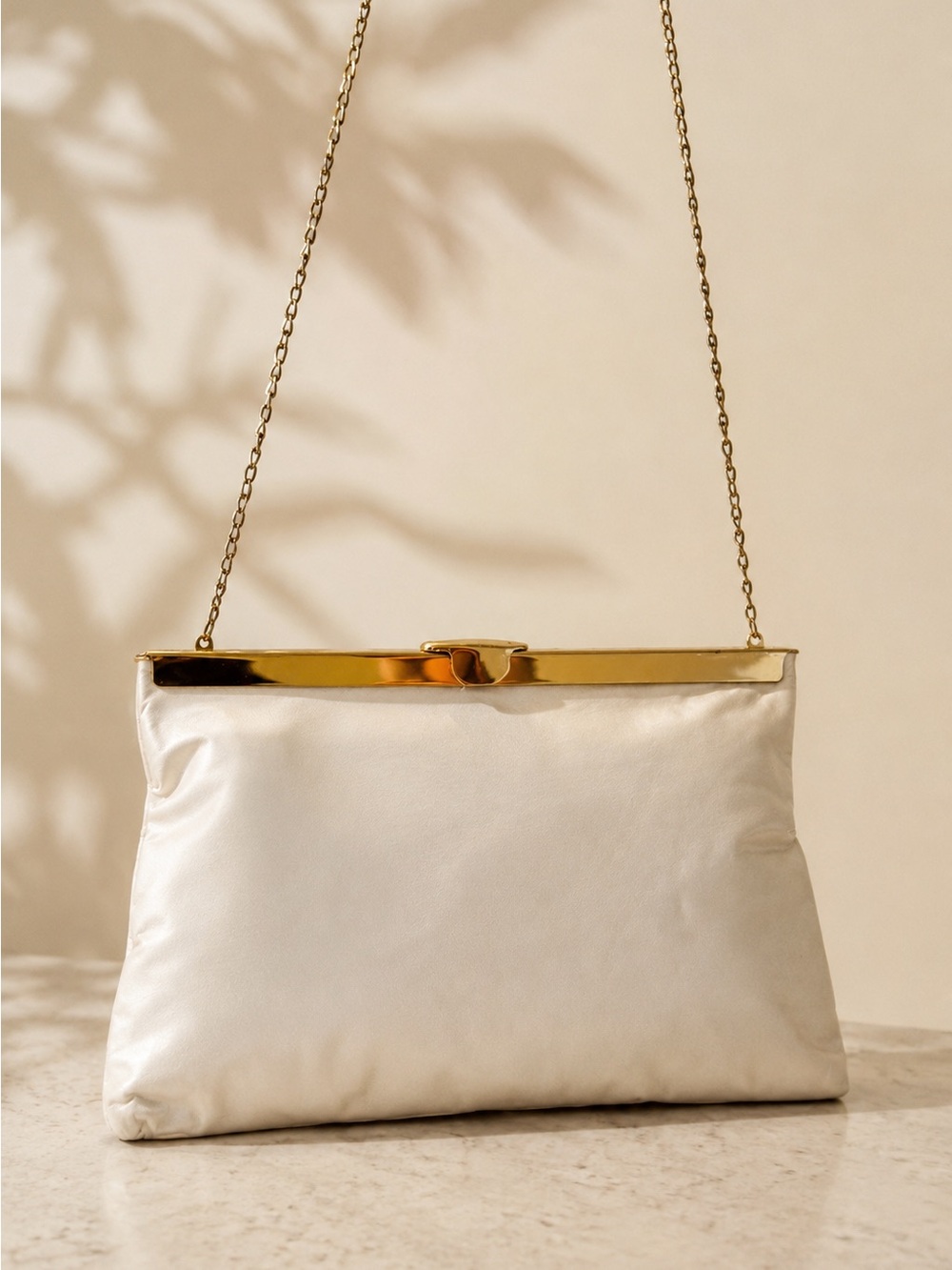 1960s Etra Italian Leather Convertible Clutch Gold Chain Cream